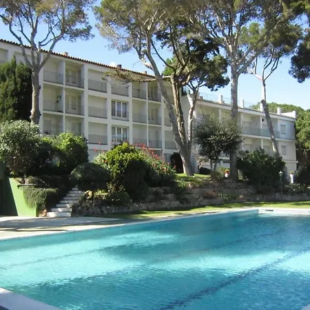 Sleeps 4 Pool Lägenhet *